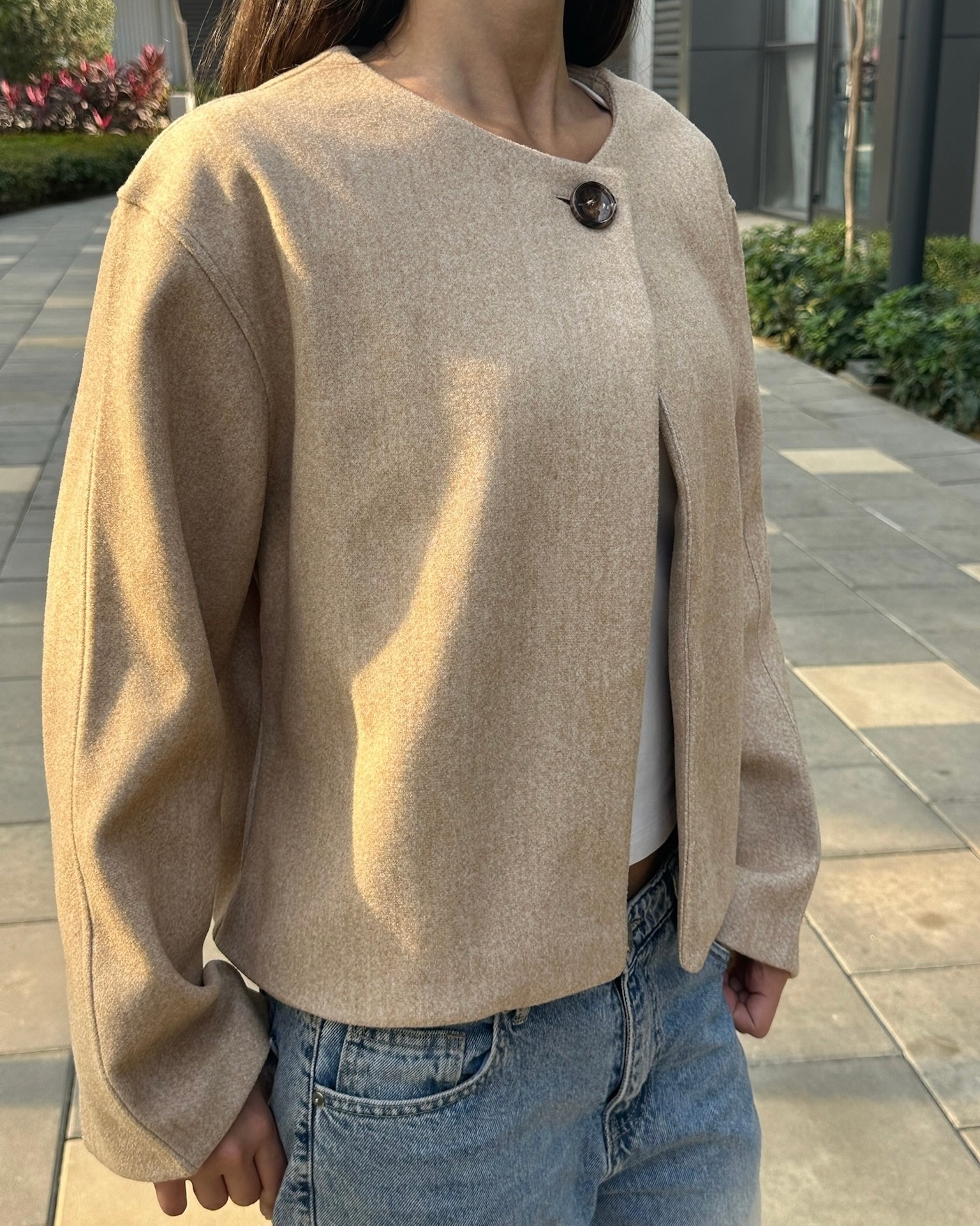 Asymmetria Créme Wool Jacket